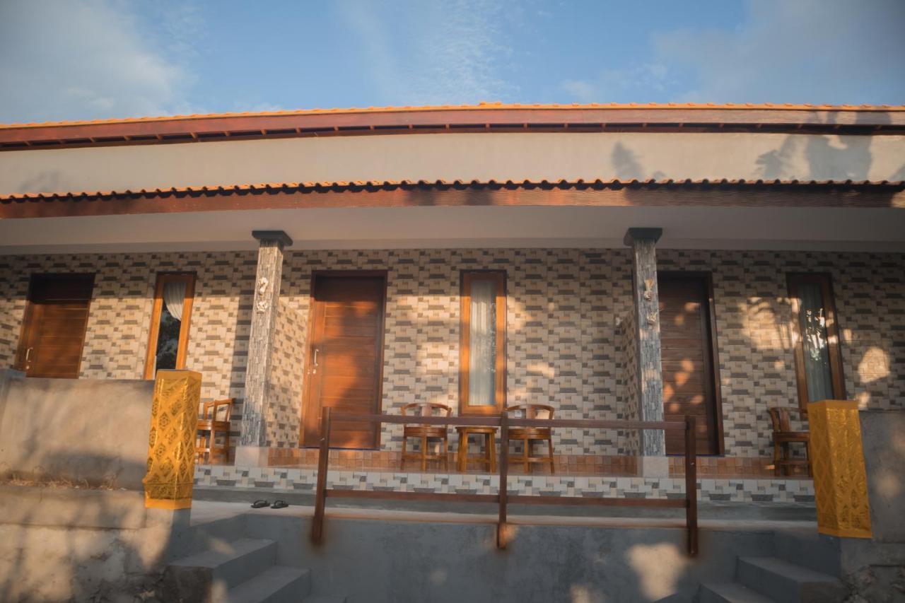 Prasi Sunrise Homestay Toyapakeh Екстериор снимка